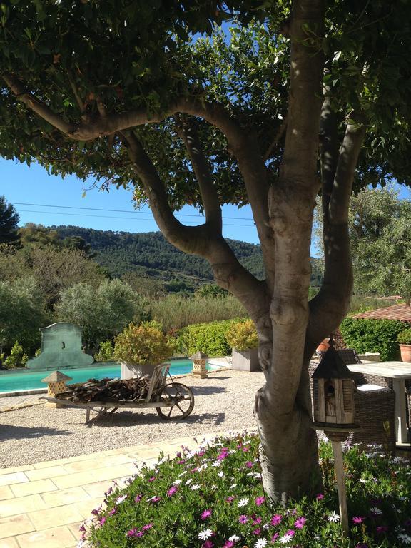 Bastide De Fontvieille Bed & Breakfast Saint-Cyr-sur-Mer Exterior photo